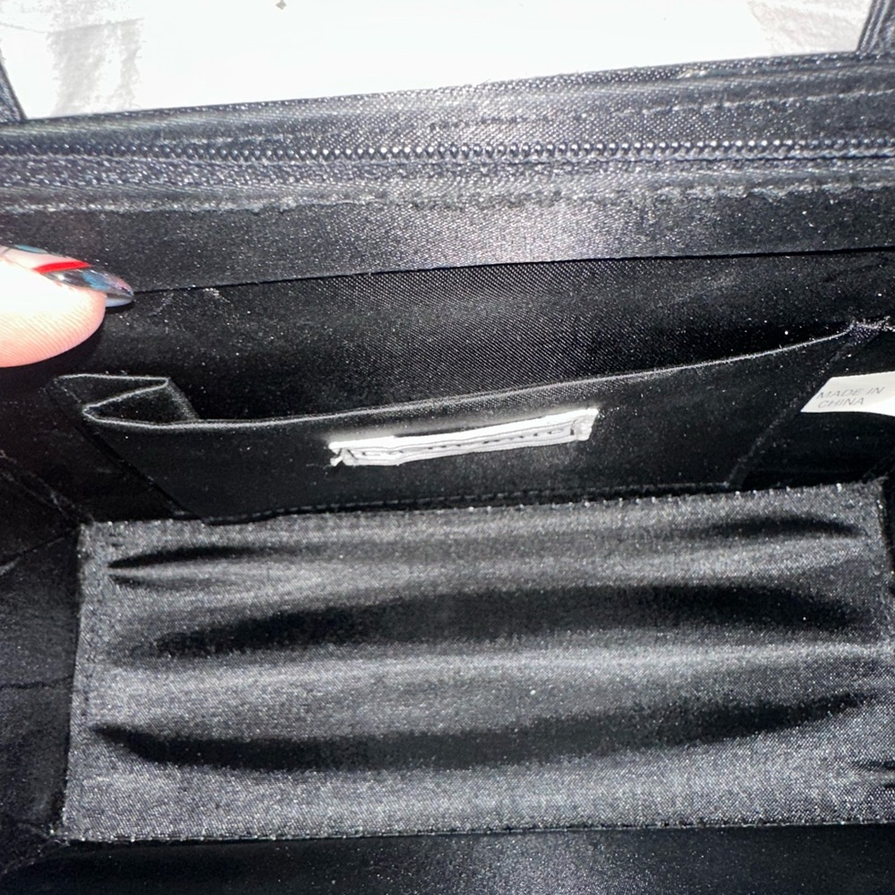La Regale Elegant Black Mini Bag - Picture 8 of 10